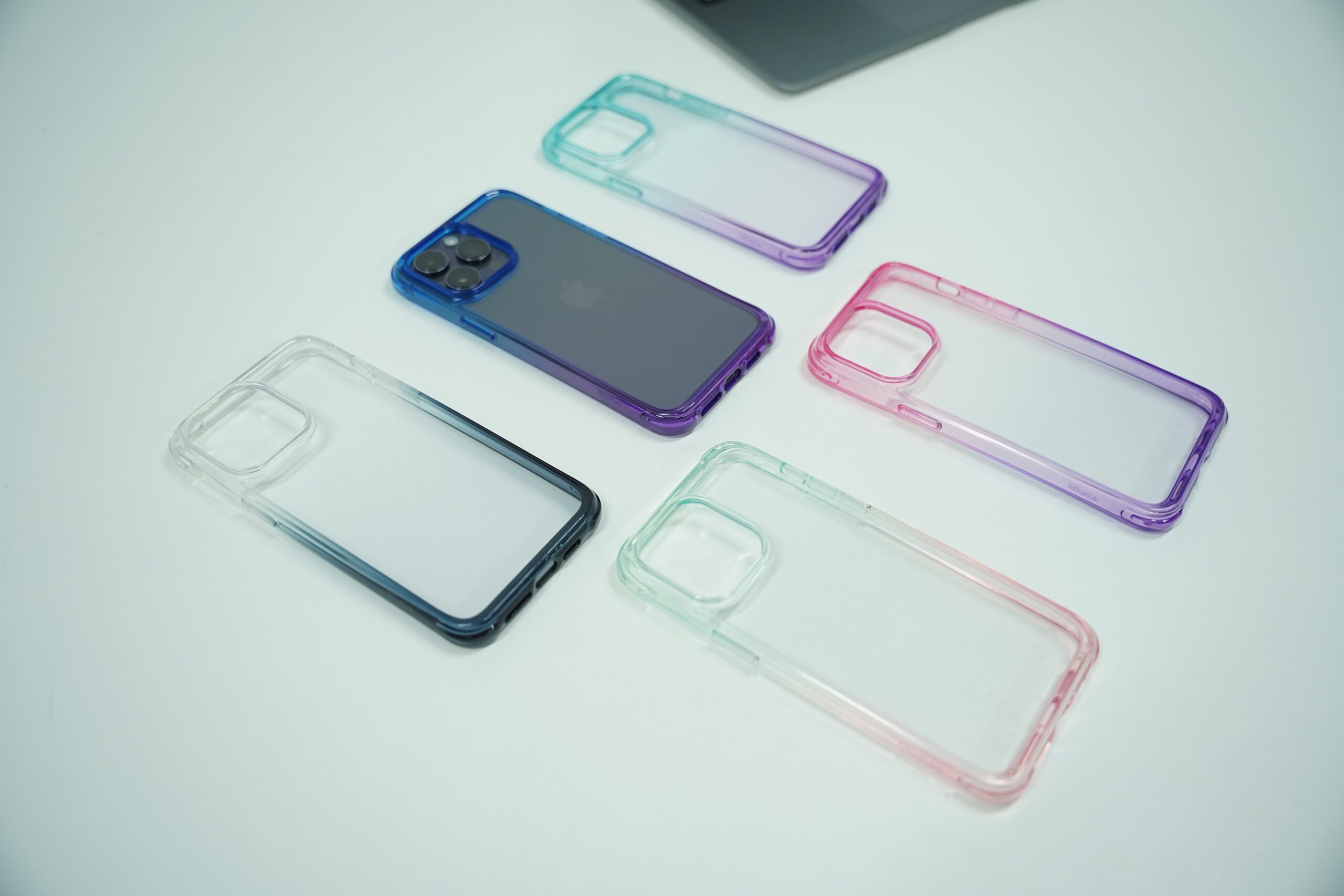 Mkeke iPhone 14 Pro clear case