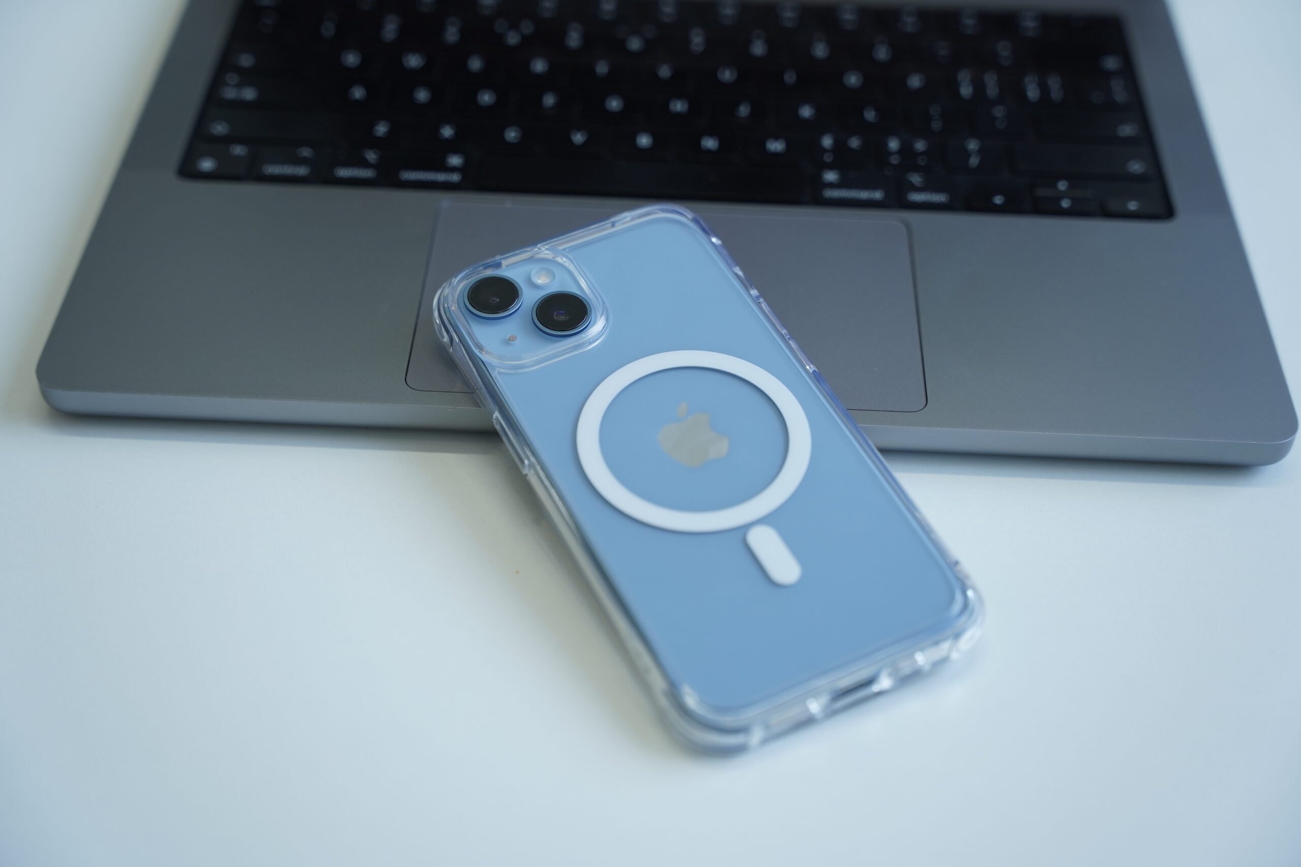 Mkeke iPhone 14 Pro magnetic cases: